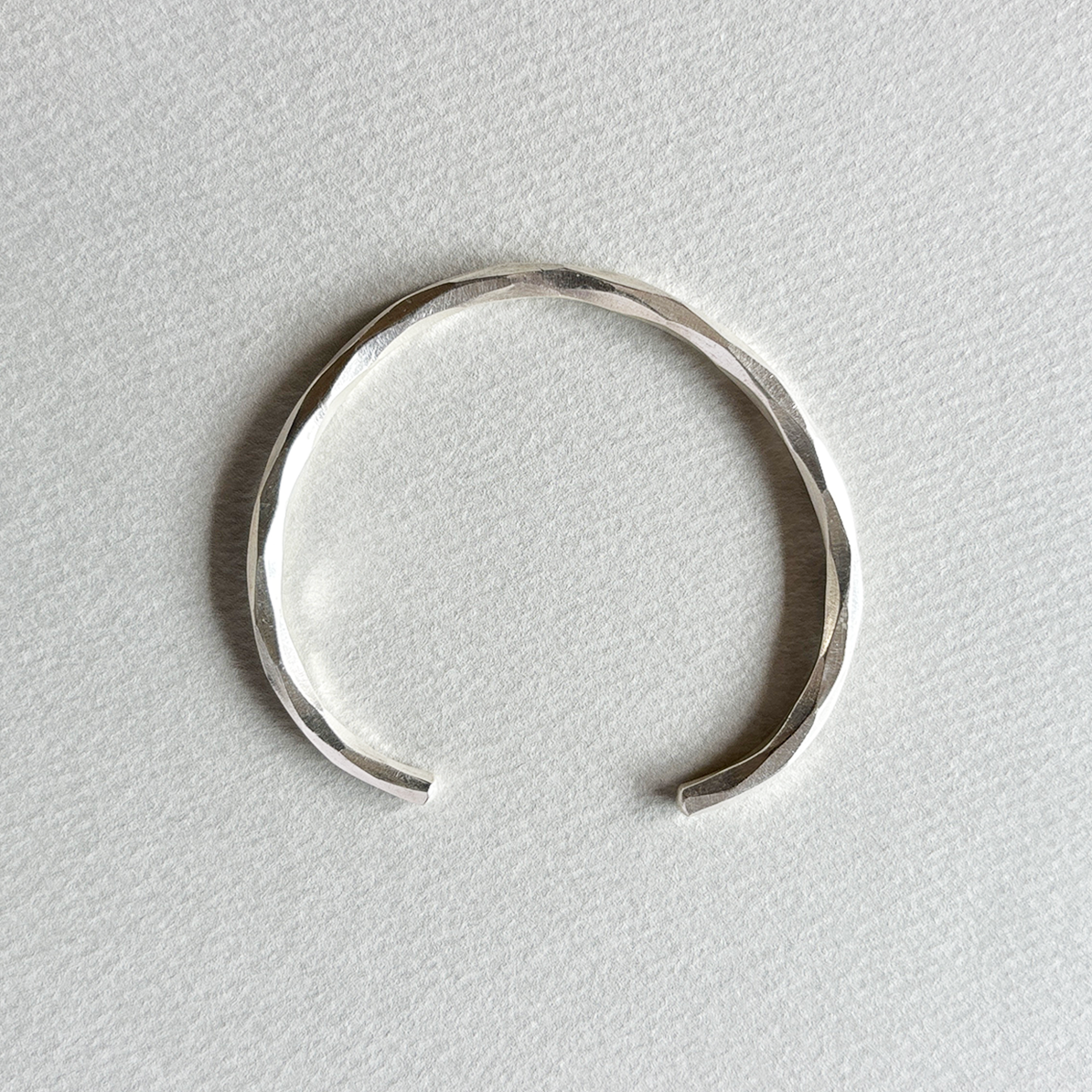 #001" KARENSILVER BANGLE"