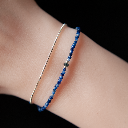SILVER SODALITE BRACELET "AWAKE"