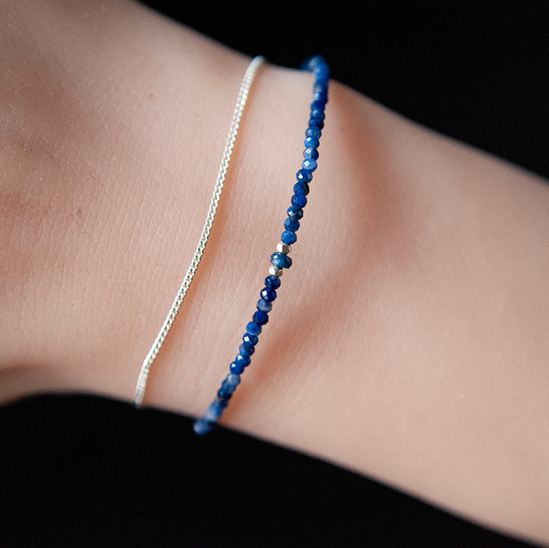SILVER SODALITE BRACELET "AWAKE"