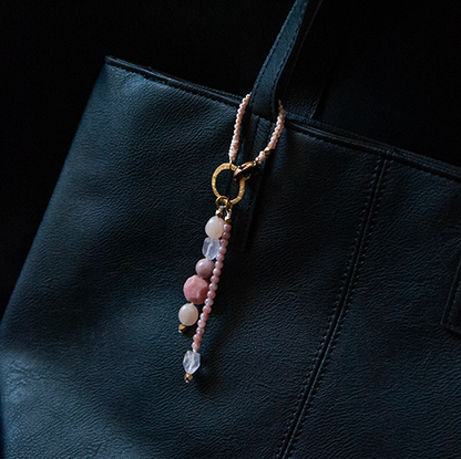 NATURAL STONE BAG CHARM "DAPPLE"