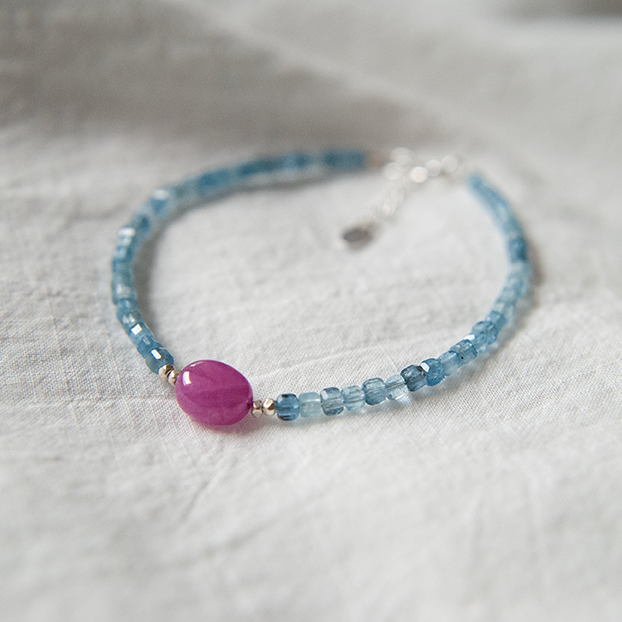 AQUAMARINE & RUBY BRACELET "DEW"