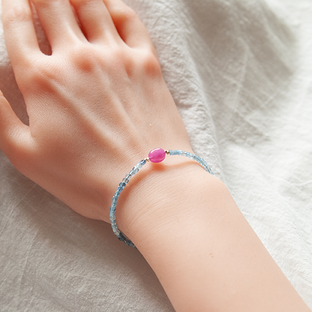 AQUAMARINE & RUBY BRACELET "DEW"