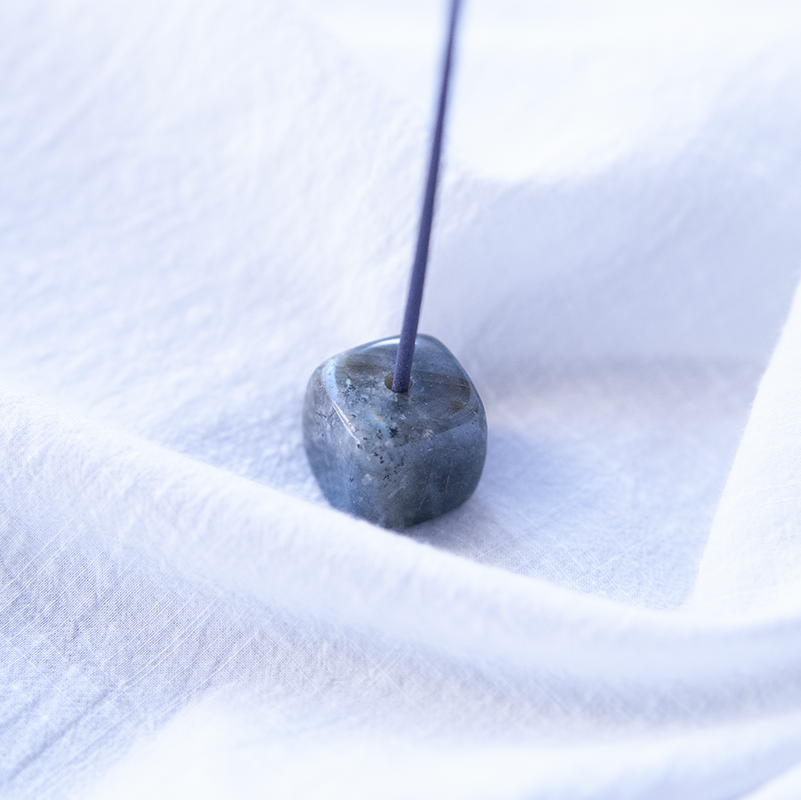 INCENSE HOLDER "LABRADORITE"
