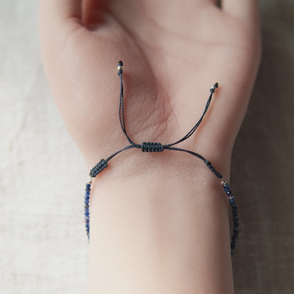 SHELL PEARL, SODALITE & SAPPHIRE BRACELET "MELLOW"